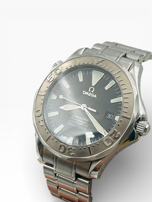 Omega SeaMaster 300m мъжки часовник в перфектно състояние