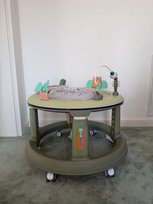 Vand premergator little mom activity