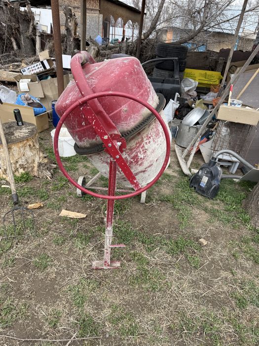 Продам бетонимешалку