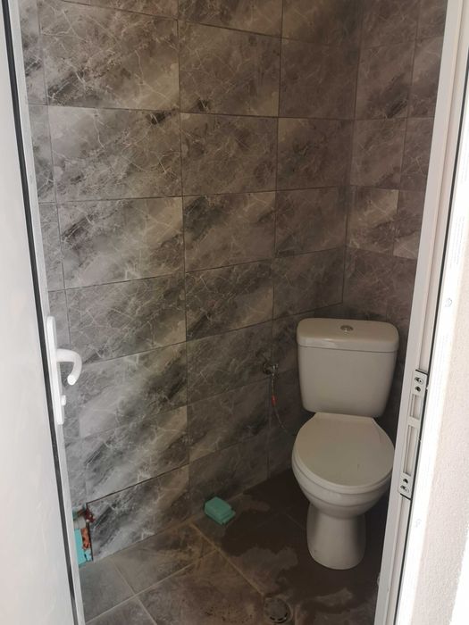 Дава се под наем Магазин в Враца, Център - 42 кв.м за 255 € - Снимка #1