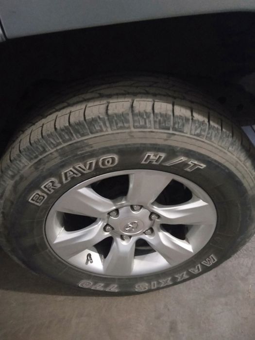 Резина летняя на 17