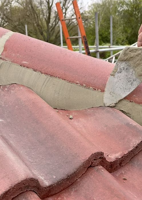 Подмазване на всички видове капаци на покриви  и комини