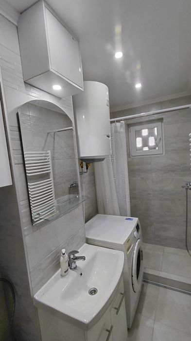 Apartament 3 camere Brezoi