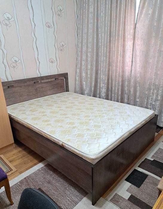 Кровать в отличном состоянии