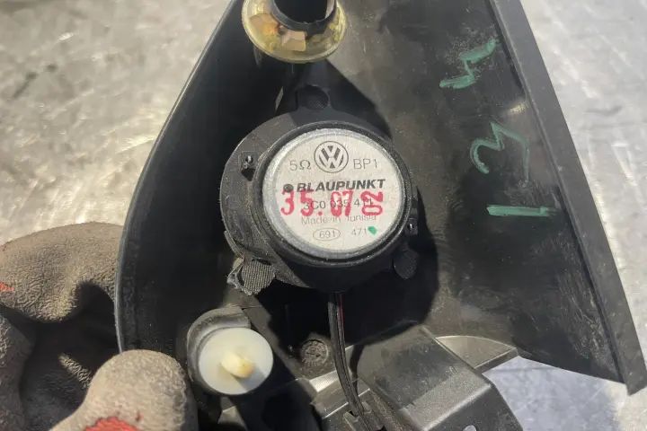 Tweeter fata dreapta / stanga 3C0035411 / 3C0 035 411 Volkswagen VW