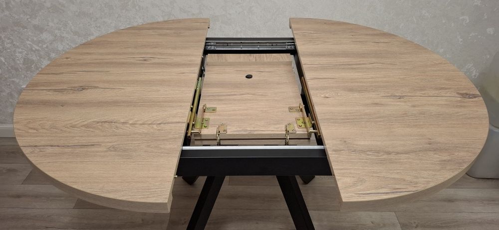 Обеденный стол  круглый