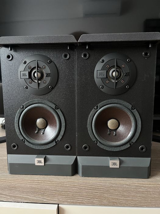 Pereche Boxe JBL  XE1