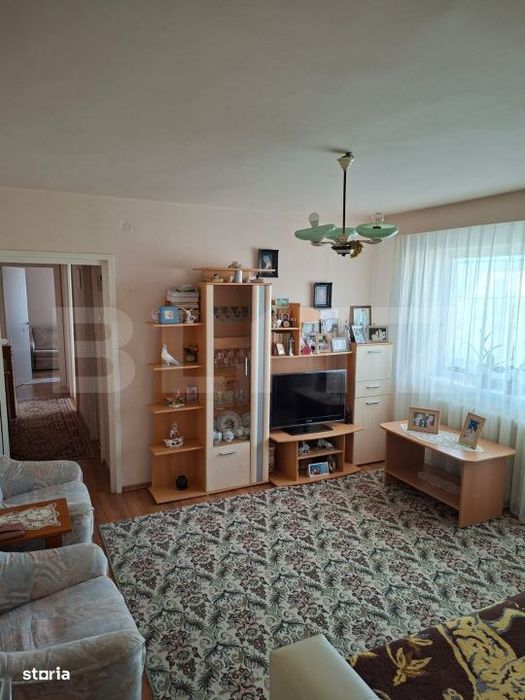 De vanzare – apartament spatios cu 3 camere, ideal pentru familie!