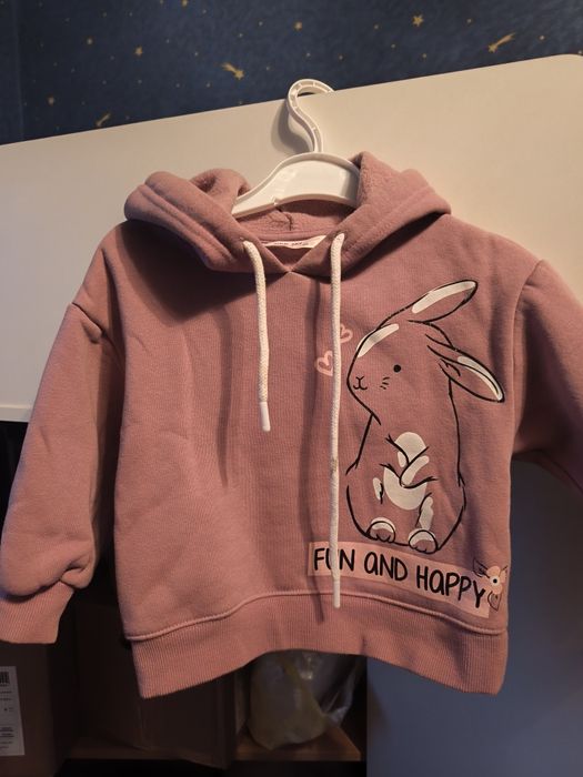 Детские вещи на младенцев