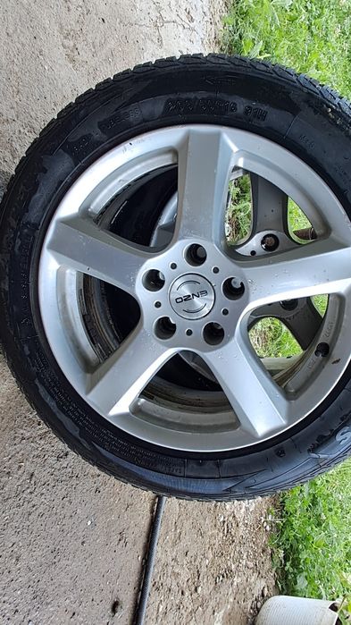 Vând set jante din aliaj Volkswagen R16 cu anvelope All Season