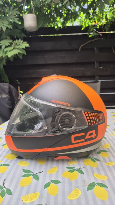 Schuberth C4 M 57