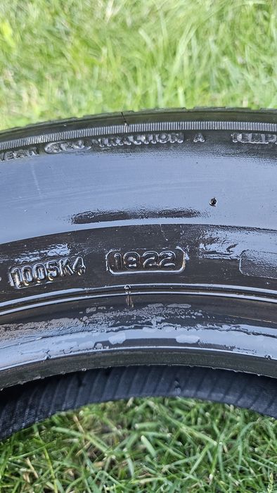 Anvelope Bridgestone 215/60 R 17