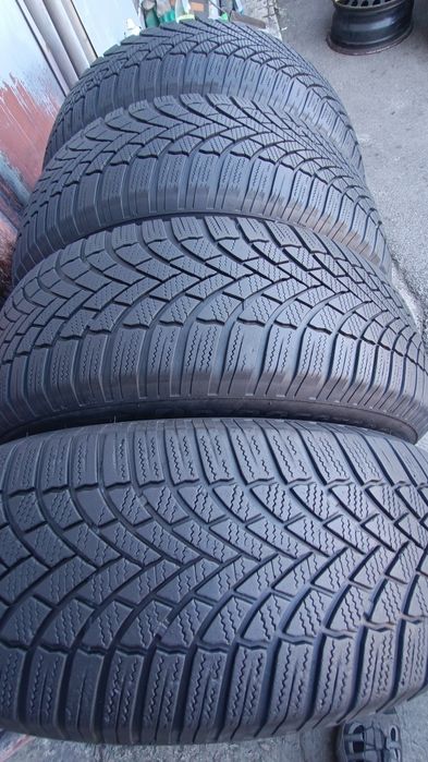 235/65/17 Bridgestone Дот 2422
