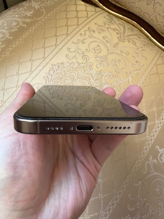 Iphone 16 Pro Max 256Gb 2SIM (94% battery)