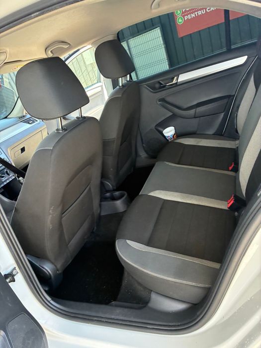 SKODA Rapid 0 — imagine 4