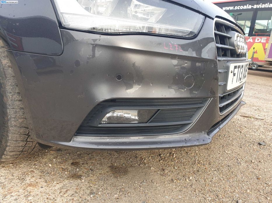 Bara Spoiler Fata Dezechipata FARA Grila Si Emblema cu Locas Senzori de Parcare cu Imperfectiune Audi A4 B8 B8.5 FL Facelift 2012 - 2015 Culoare LZ7L [K1392]