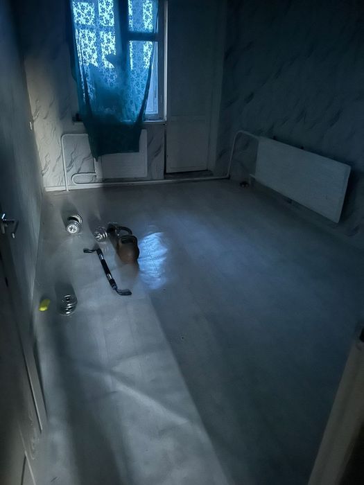 Үй сатылады 3комната 6этаж 6 этаждан