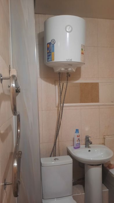 Сдается1 ком квартира в ГРЭСЕ !