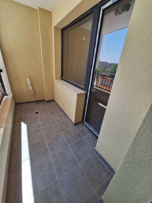 Продава се Тристаен апартамент в Пловдив, Остромила - 95 кв.м за 1790 €/кв.м - Снимка #11