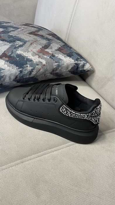 Alexander Mcqueen дамски