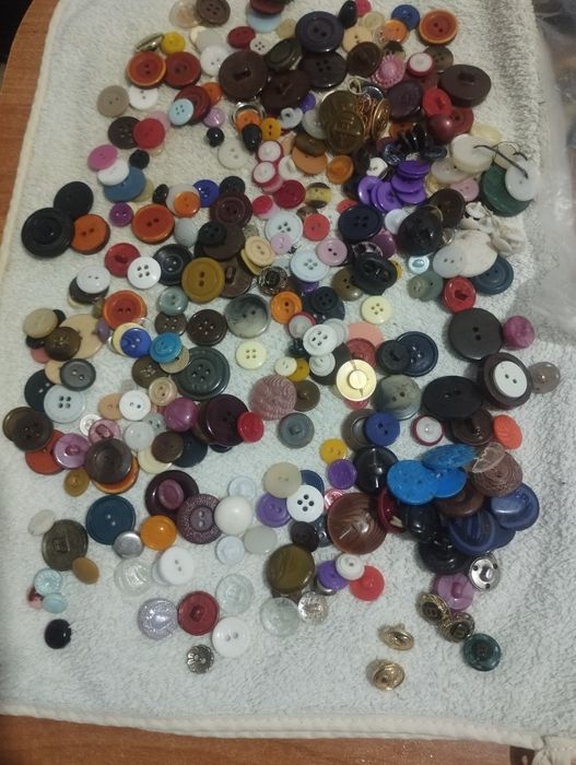 Пуговицы для рукоделия