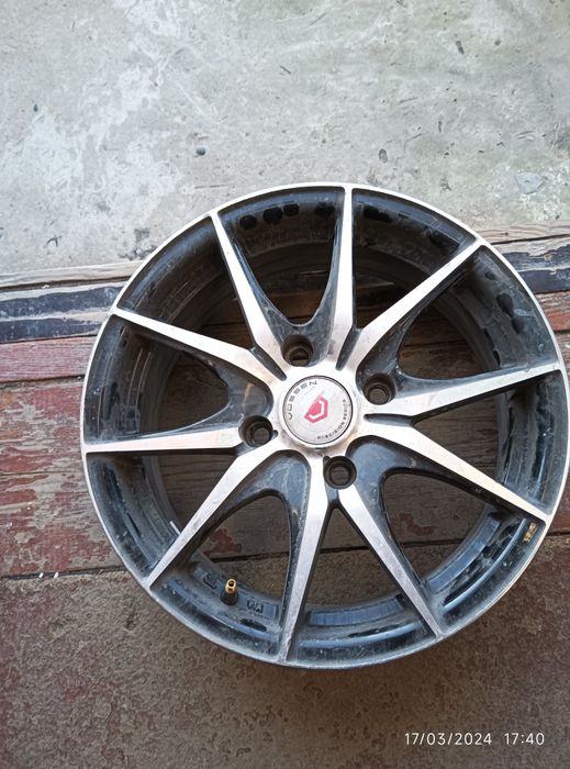 15.saka deska sotladi srochni