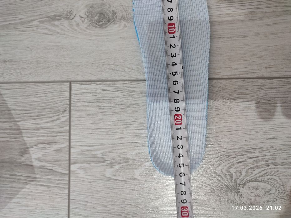 Кроссовки беговые