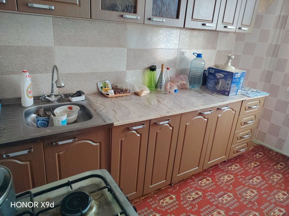 Продам кухонный  гарнитур