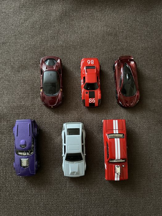 Hot wheels колички