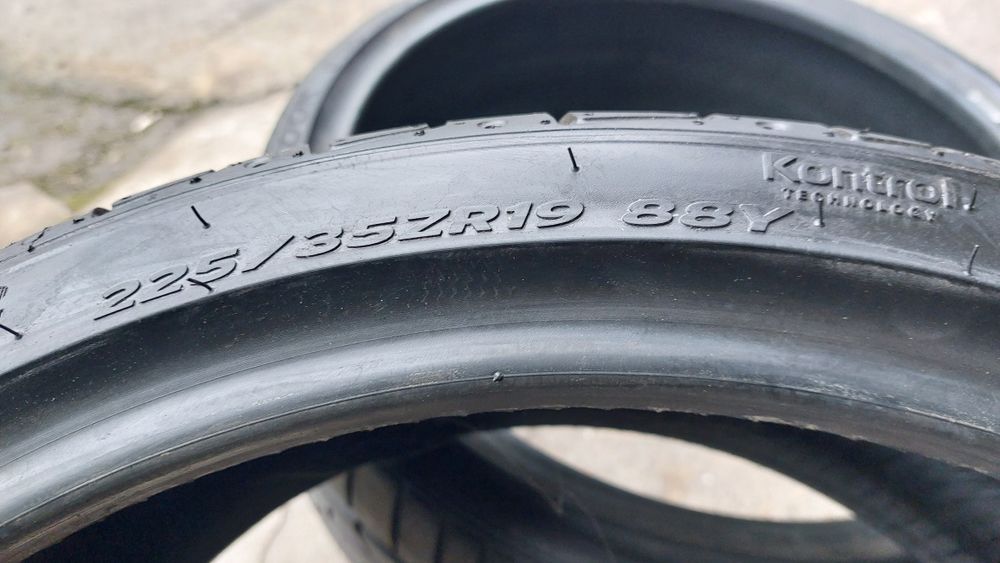 Гуми 225/35/19 Hankook Ventus S1 Evo 2 броя