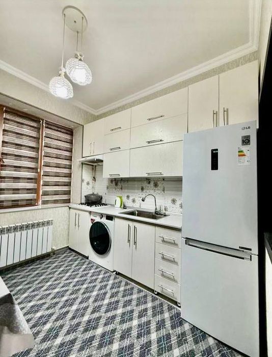 Yunusobod tumani Shahriston metro Megaplanet yaqinda arenda bor