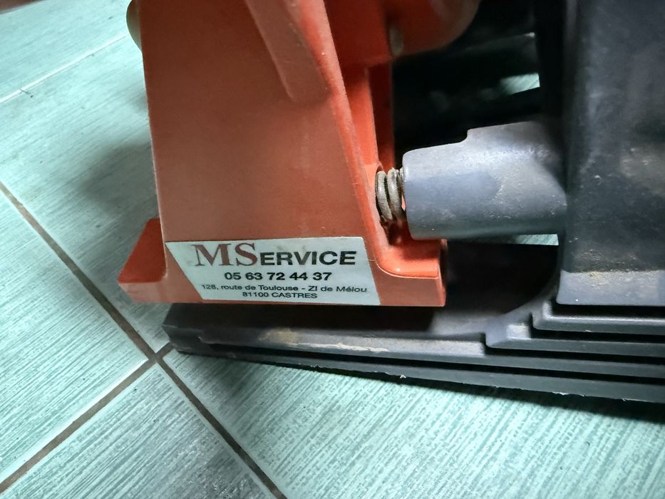 Suflanta de frunze oleo-mac bv270 bo