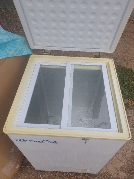 Продам морозильную камеру