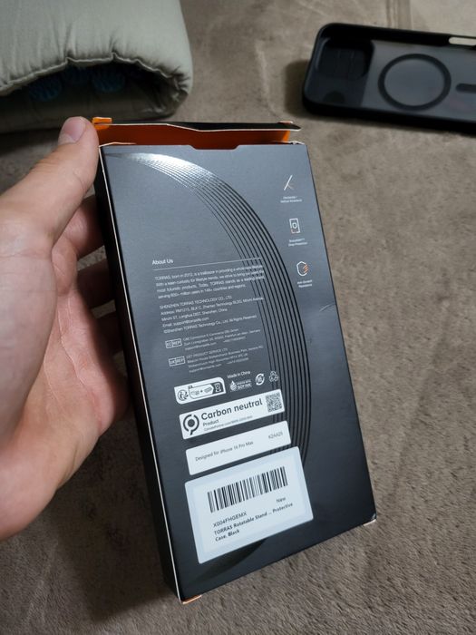 Продам чехол на iphone 16 pro max
