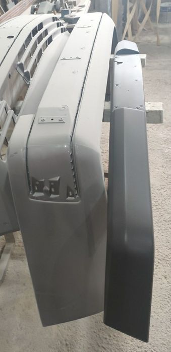 Бампер Мерседес задний от универсала w124