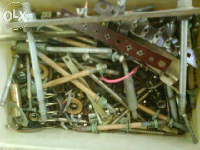 Продам болты