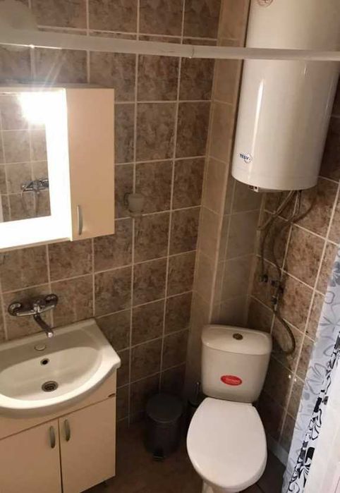 Дава се под наем Двустаен апартамент в Пловдив, Гагарин - 65 кв.м за 229.5 € - Снимка #3