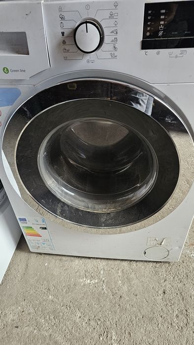 Vând mașină de spălat