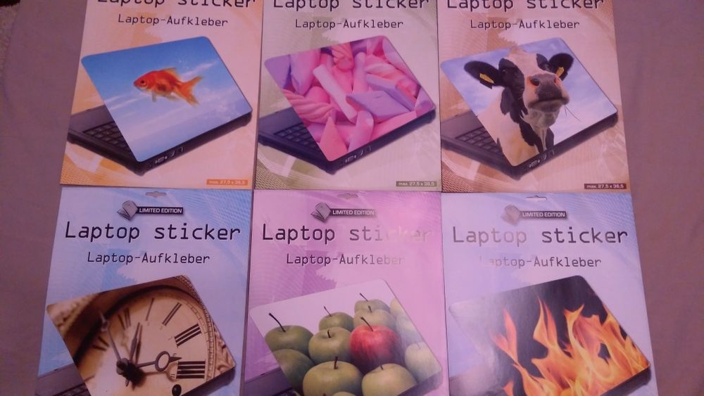 Sticker laptop 27,5 x 36,5 cm / 17 inch max, diverse modele - NOI