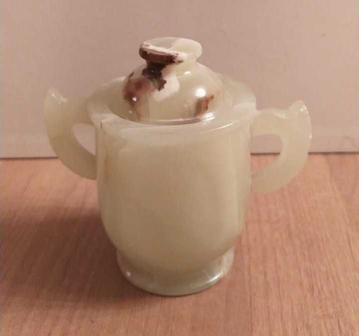 Чайный сервиз из оникса