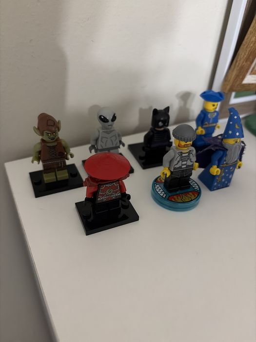 Лего фигурки. Не са използвани.