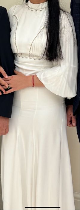 Продам красивое платье 44 размер