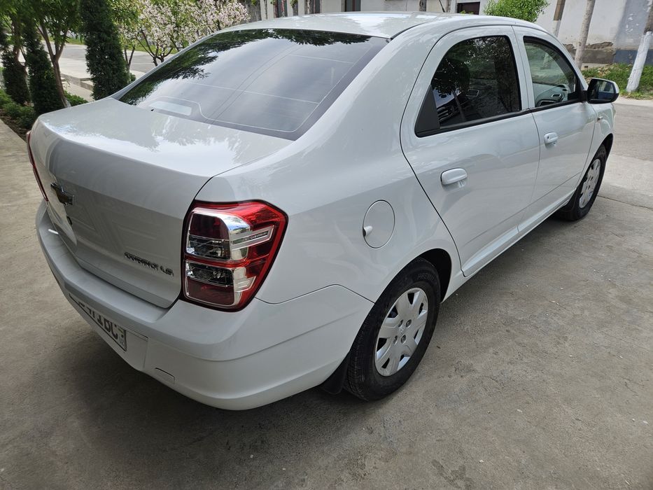 2013 срочни сотилади