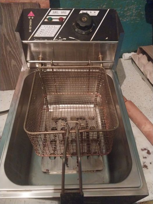 Продам фритюрницу