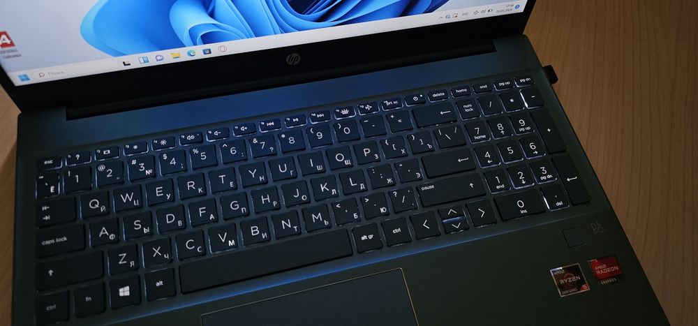 Kompyuter HP Pavilion Laptop sotiladi!