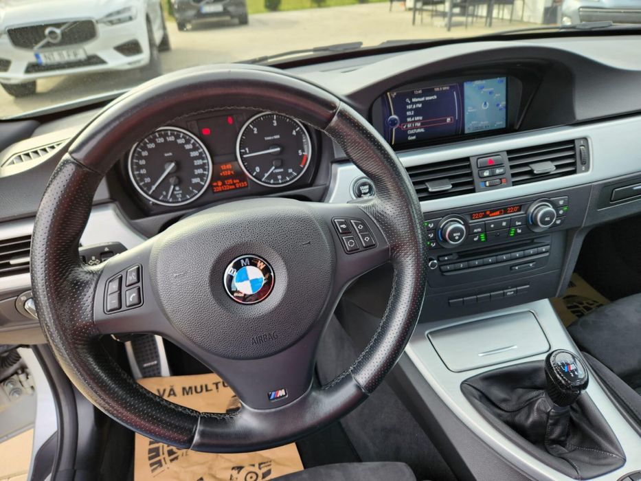 BMW Seria 3 Primul proprietar in Romania, impecabila, istoric km in reteaua BMW