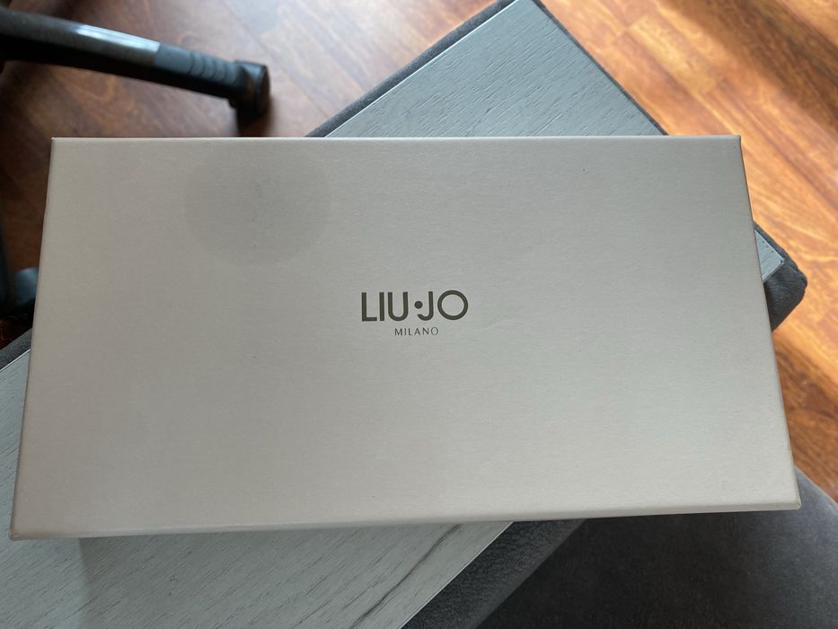 Чисто ново протмоне Liu Jo