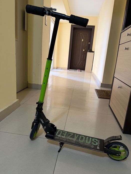 Scooter тротинетка