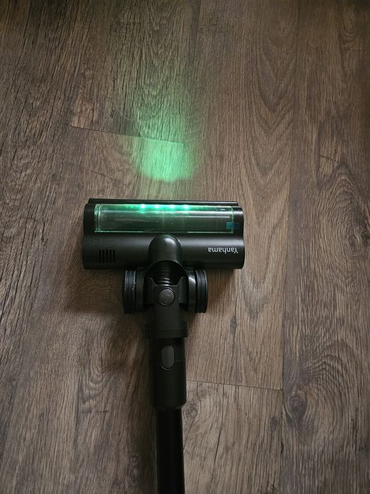 Вертикална прахосмукачка