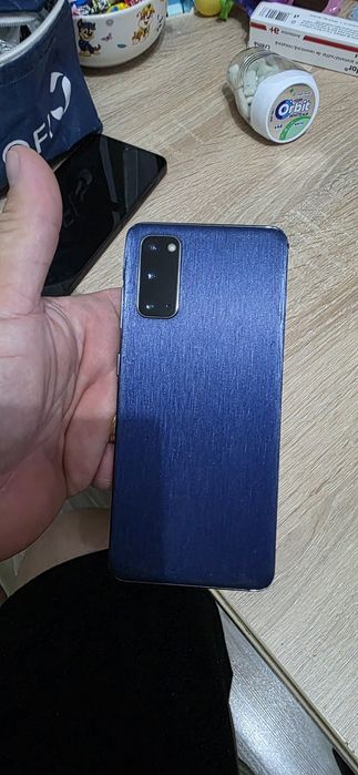 Samsung s20 edge grey